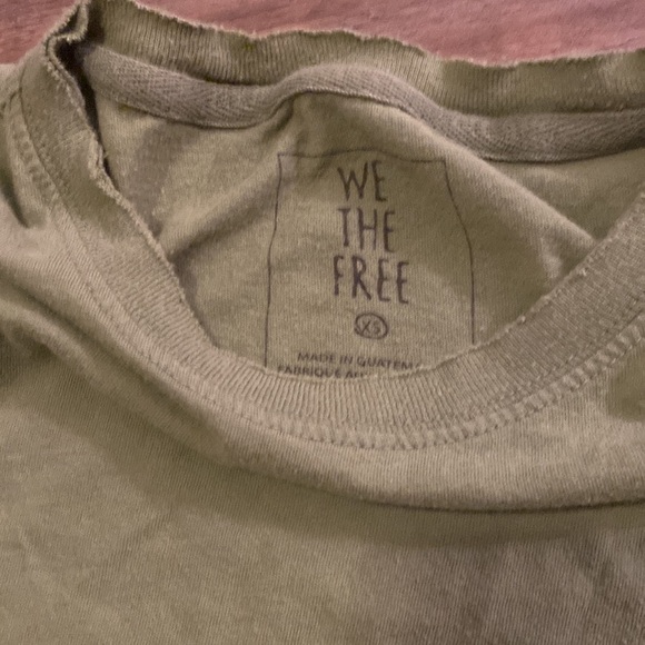 We the Free green crop top tee size XS - Picture 3 of 4